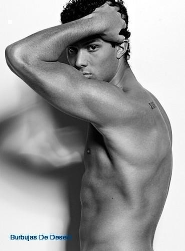 Kyle_3-369x500.jpg